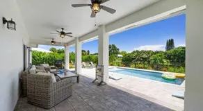 Mini Golf Course*Heated Saltwater Pool*Lakeview! - Image 4