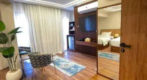 Sheraton Luxury Suites - Image 5