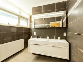 Luxury Villa with Sauna and Jacuzzi in Middelkerke - Image 2