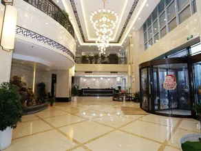 Qingxu Zhongtang Holiday Hotel - Image 3