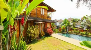 Villa Gardenia Bandung - Image 4