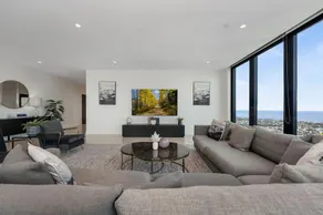Melbourne City Apartments Panoramic Skyview Penthouse - Image 2