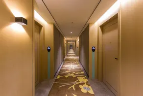 Zhonghua Wanshan Hotel - Image 5