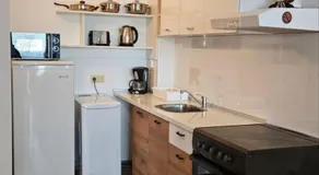 Sunny House - Image 5