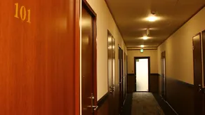 Hotel Alice Garden - Image 2