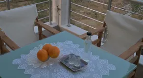 Orange apartment - Image 3