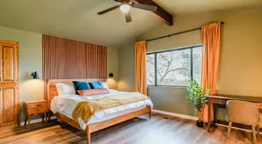 Kozy Oaks 4BR, Amazing Views, HotTub, EV Chrger, 6 Miles to Sequoia - Image 2