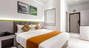 Orange Street - Image 2