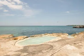 Crawfish Beach Suite - Image 3