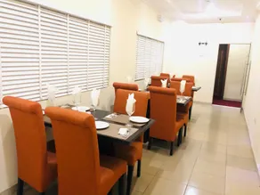 CribVille Hotel & Suites - Image 3