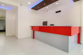 OYO 38421 Hotel Sarthak Residency - Image 5