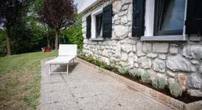 Villa tra montagna e laghi 14 posti - Image 5
