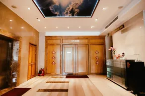 G8 Diamond Hotel Saigon - Image 5