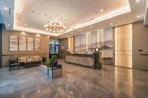 In Spring hotel - Image 3