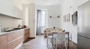 GuestHost - Isola View Renovated Apartment - Image 4