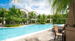 Pacifico L103 - Pristine 2bed / 2bath - Poolside, 1st Floor - Alles zu Fuß erreichbar! - Image 3