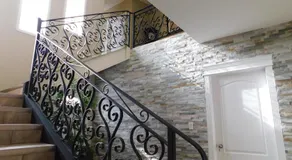 Lakeshore Inn - Image 4