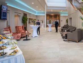 Clayton Hotel Silver Springs - Image 3