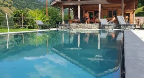 Chalet savoyard d'exception avec piscine chauffée - Image 3