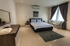 Beachfront Grand Suite - Image 2