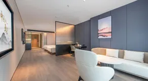 Atour Hotel Shenzhen Pingshan Kengzi Metro Station - Image 3