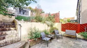 Orchards in Orpington - Image 4