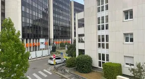 Élégant studio à côté du Parlement - Image 2