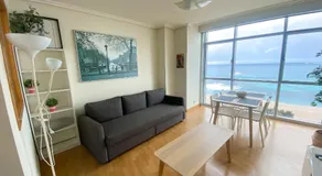 Apartamento acogedor con vistas al mar. - Image 2