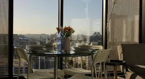 Spectacular Views of CBD by FV with Free Car Park - Image 3