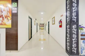 OYO 74870 Hotel Ayaansh - Image 3