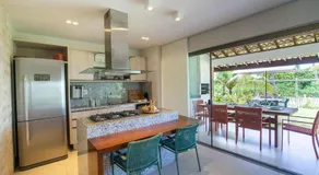 Bangalô com Jardim de 3 quartos em Imbassaí - J02 - Image 4