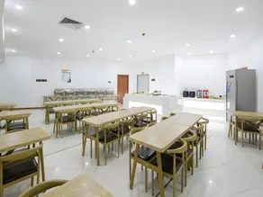 Green Tree Inn Qindao Chengyang District Zhengyang Middle Road Wanda Plaza - Image 3