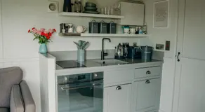 Blatchford Briar - Award Winning Private Shephards Huts with their own Secluded Hot Tubs - Image 5