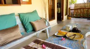 Exotic house - Image 2
