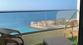 Unique Seaview 3-Bedroom Apartment - Image 2