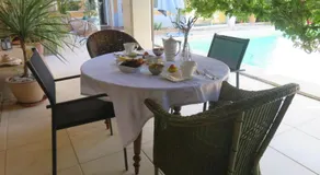 Les Moineaux - Image 4