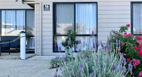 Apollo Bay Waterfront Motor Inn - Image 3