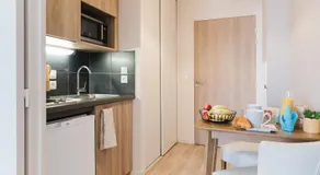 Quality Aparthotel Dinan - Image 3