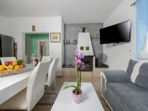 Private Villa in Zupanici near Rabac with jacuzzi - Image 2