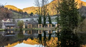Habitación en casa de familia con terraza y jardín | Vistas al lago - Image 2