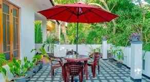 Joy Villa Garden - Image 4