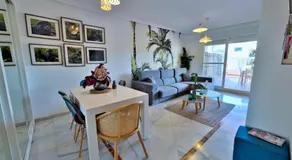 Apartamento con enorme terraza en complejo con piscina en Nueva Andalucía - Lorcrimar - Image 3