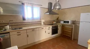 Los Almendros - Image 4