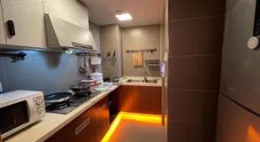 哲帆民宿 大学城重庆大学熙街尖顶坡龙湖u城百年风化老木屋店 - Image 4