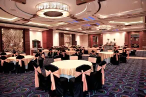 Club Florence - Image 3
