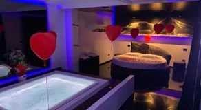Damore Suite - Image 5