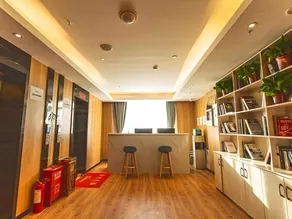 GreetTree Inn Jieshou Renmin Road Guozhen Plaza - Image 2