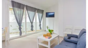 Hugo 1 - Image 4