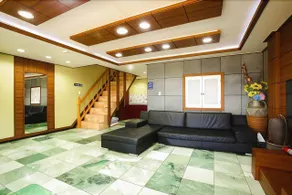 Namhae Beach Hotel - Image 5