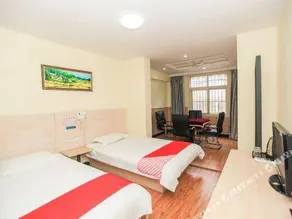 TukE China Light Residence Hotel - Image 3